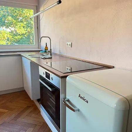Kleine Gemütliche Dachgeschosswohnung * Rostock
